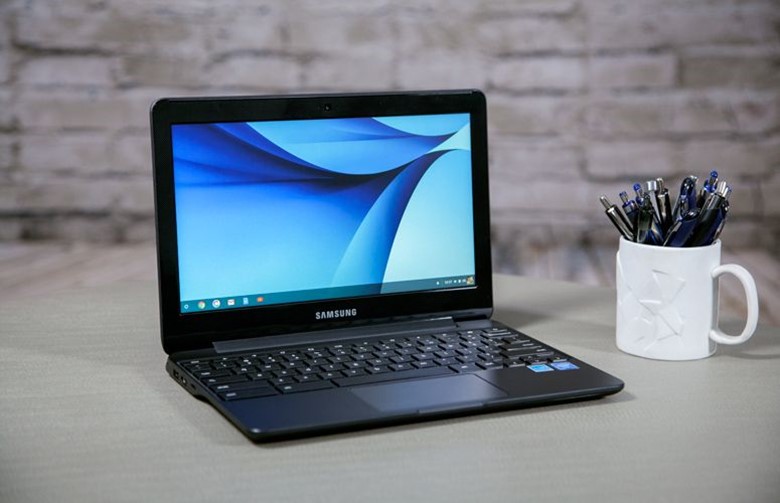 Samsung Chromebook 3 under 500 dollars laptop 