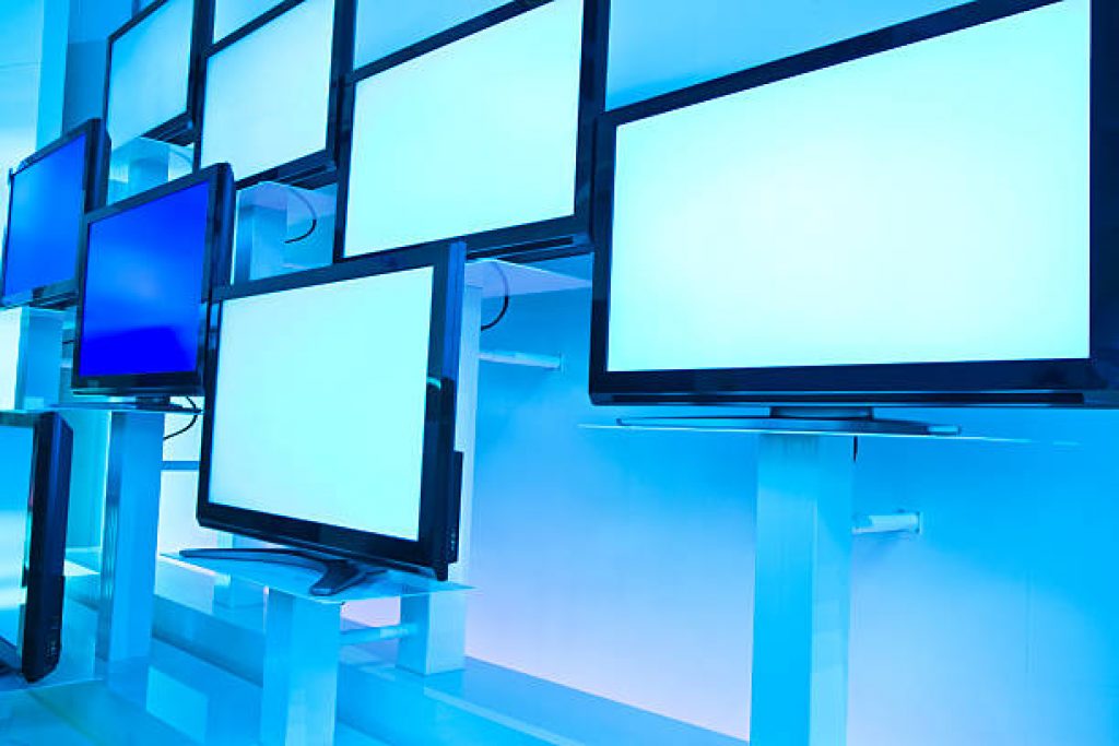 What are the different types of flat-screen TVs Comparison